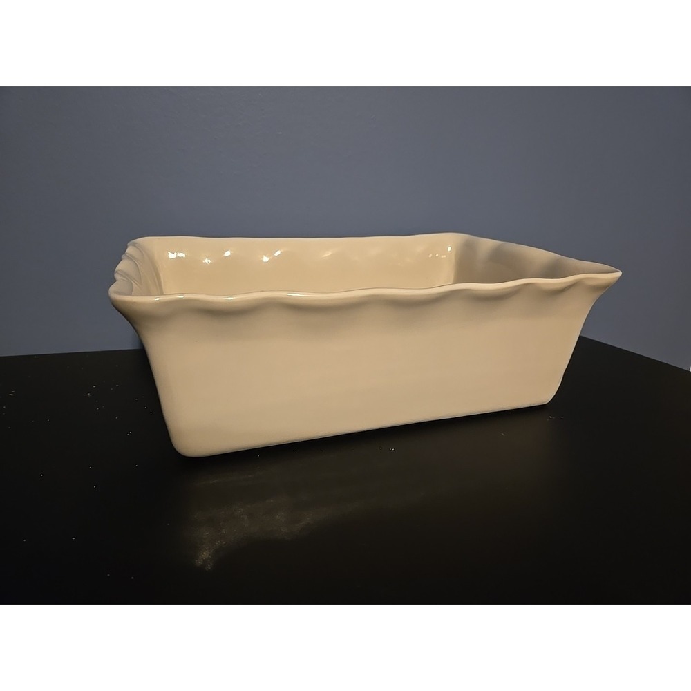 DELTISโ Portugal 11"x7" White Rectangular Baking Lasagna Dish Scalloped Rim